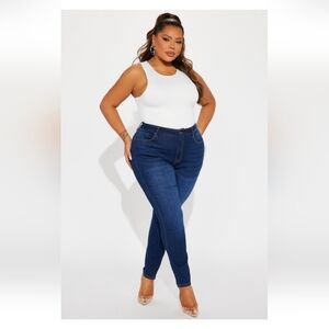 Fashion Nova Kiley Control Curvy Stretch Skinny Jeans - Dark Wash Size 14 EUC